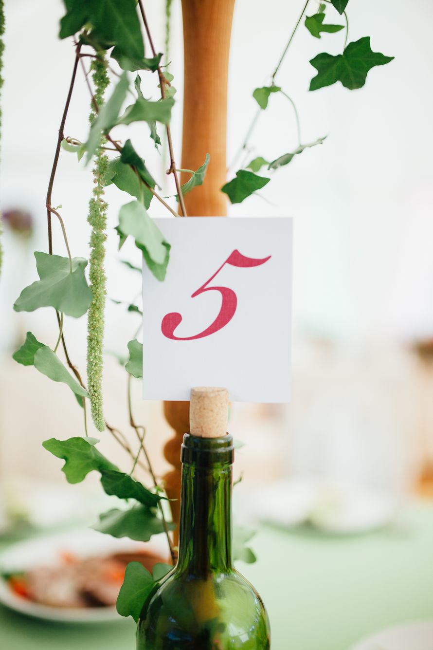 Номерки на столы гостей на винной свадьбе - фото 8732668 Студия флористики и декора Klukva