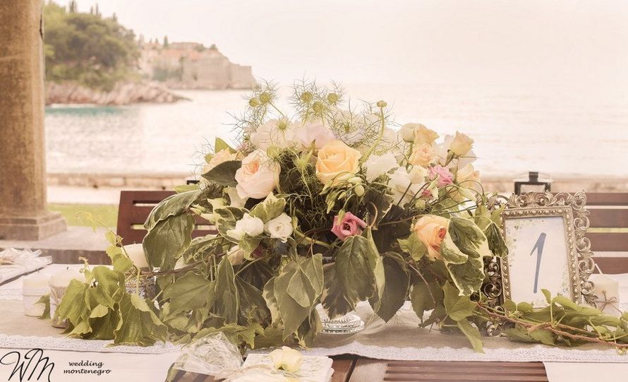 цветочная композиция, остров Святой Стефан - фото 3995457 Свадебное агентство GO Wedding Montenegro