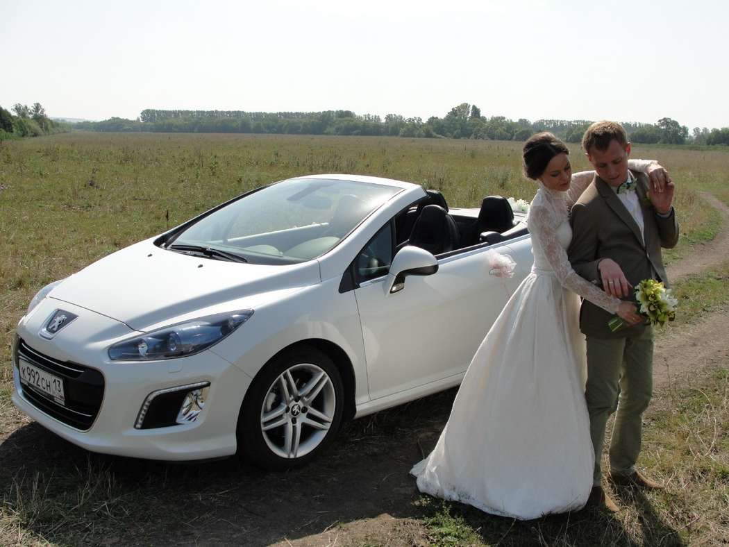 Фото 4726869 в коллекции свадьба Ирины и Антона 9 августа 2014 г. - Прокат автомобилей "Кабриолет"