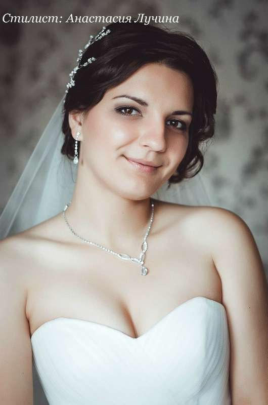 Прическа и макияж для Анастасии - фото 4827735 Свадебный стилист Анастасия Лучина
