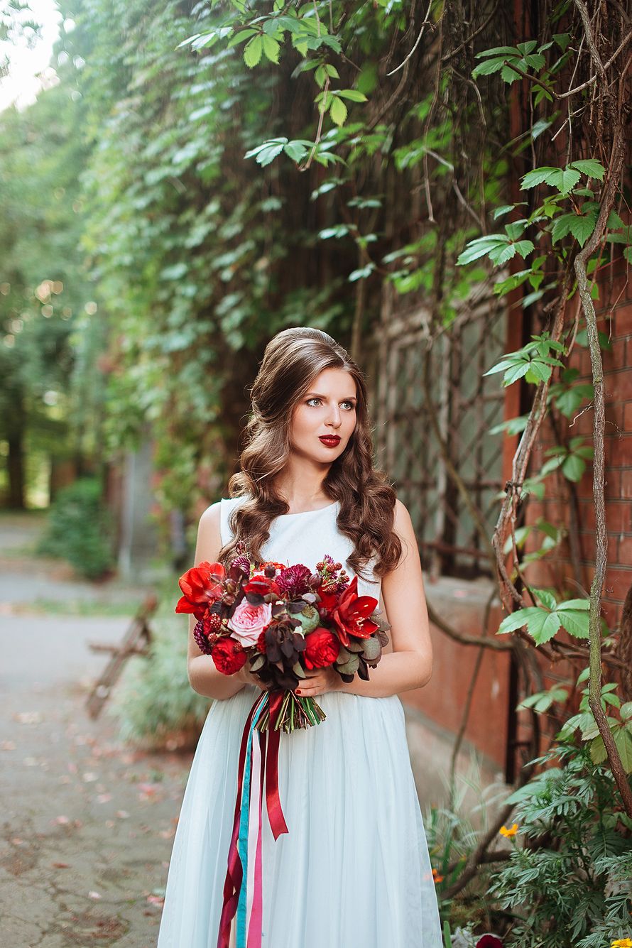 Макияж Марина Бобко
Прическа Александр Шевчук - фото 10645836 Визажист Марина Бобко