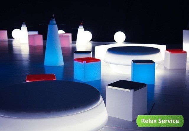 Relax service. Чилаут зоны в vanana park. Relax service. Зона чилаут фото. Чилл зона ижевск.