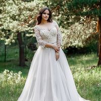 Непышное платье для полных невест Гаяна