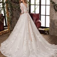 Коллекция 2016 - Essence
Свадебное платье - 15315
Смотрите цены в каталоге на нашем сайте - 
Запись на примерку 8 (495) 645-19-08