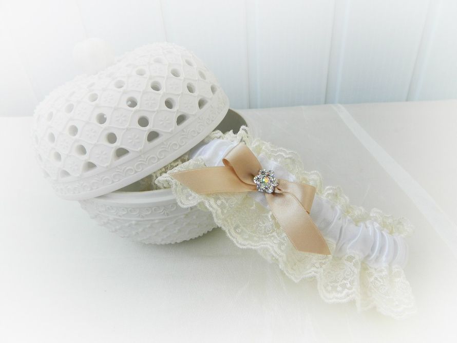 подвязка из коллекции "LiLi", 650 - фото 5090905 Lola&Bride - свадебная мастерская