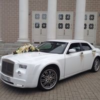 Chrysler 300C Rolls-Royce style в аренду