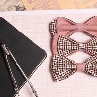 Нежные бабочки в японском стиле