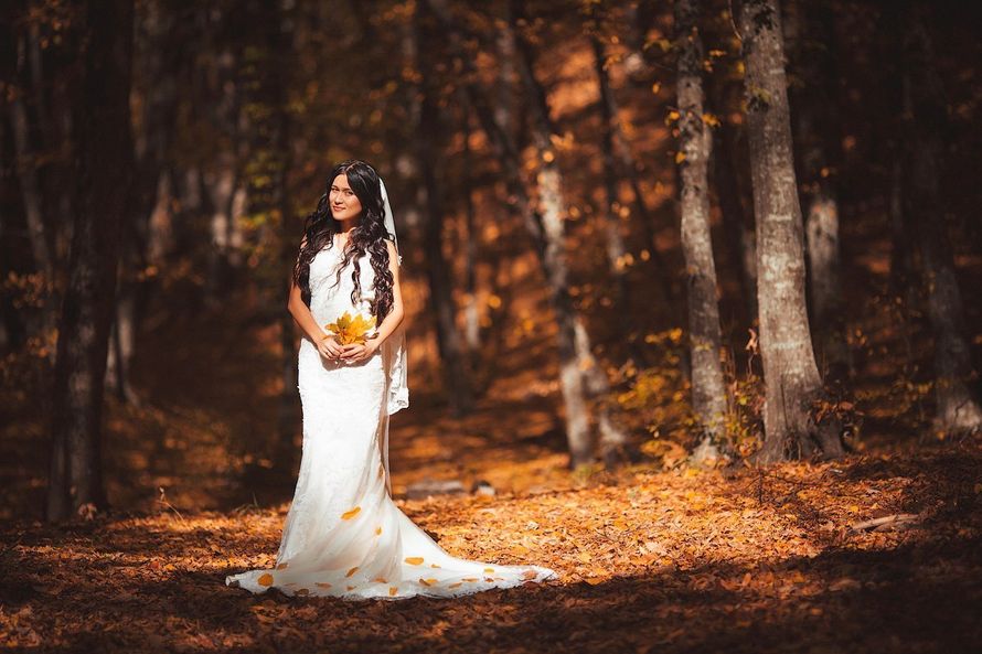 Прекрасная Лилия в осеннем лесу - фото 6609378 Свадебный стилист Александра Извекова