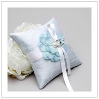 Голубая подушечка для колец с цветком, hand made