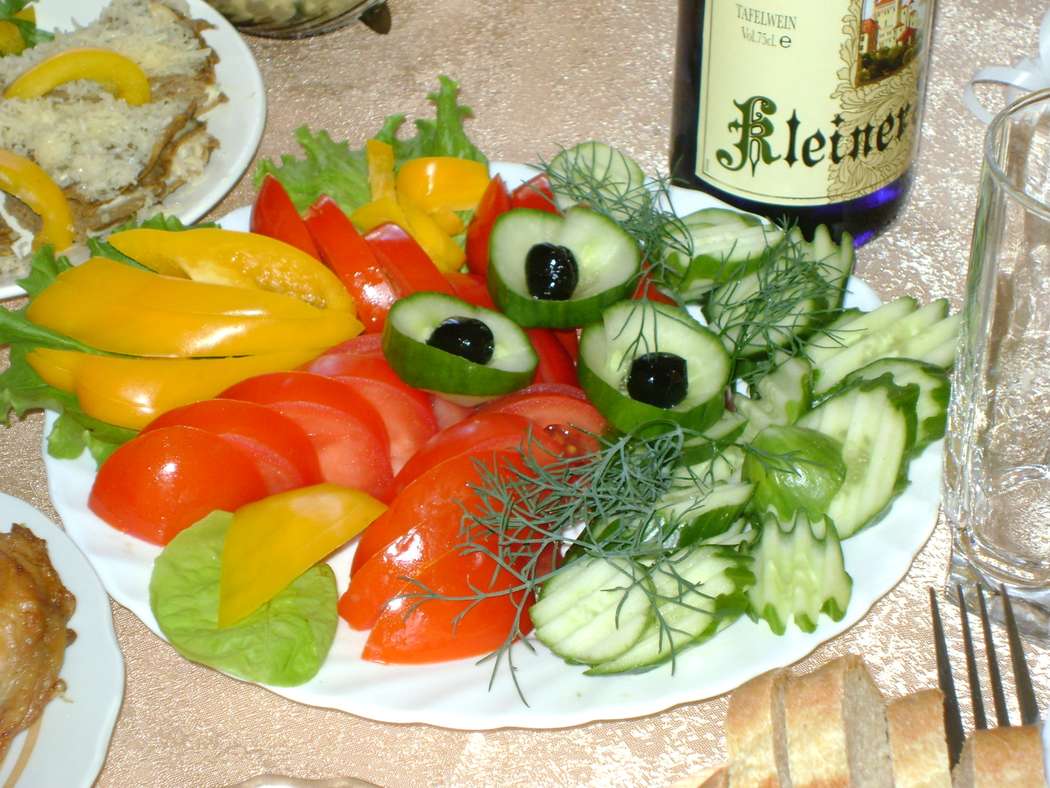 Овощная тарелка - фото 6889984 Банкетный зал "Барнаултрансмаш"