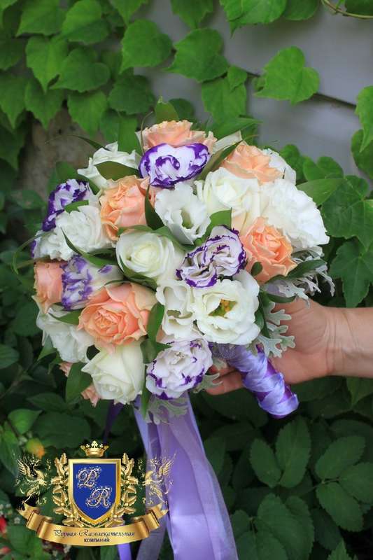 Фото 9109102 в коллекции Букет невесты в кремовом (персиковом) цвете. - Студия декора "Великолепие"