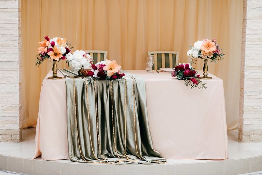 Фото 9357440 в коллекции Оформление стола молодожен - Студия декора и романтики Bliss