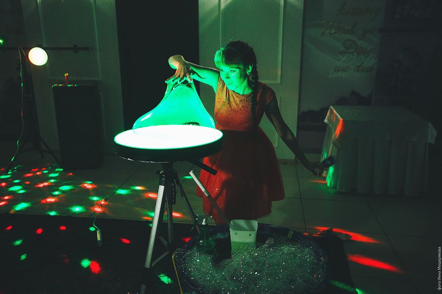 Фото 9322952 в коллекции Свадьбы 2015 - Ольга Морунова - Шоу гигантских мыльных пузырей
