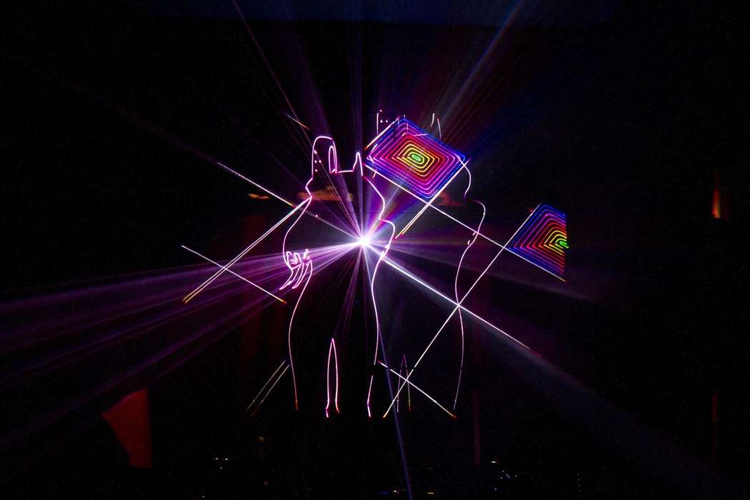 Фото 9450912 в коллекции Лазерная анимация - Лазерное шоу Laserus