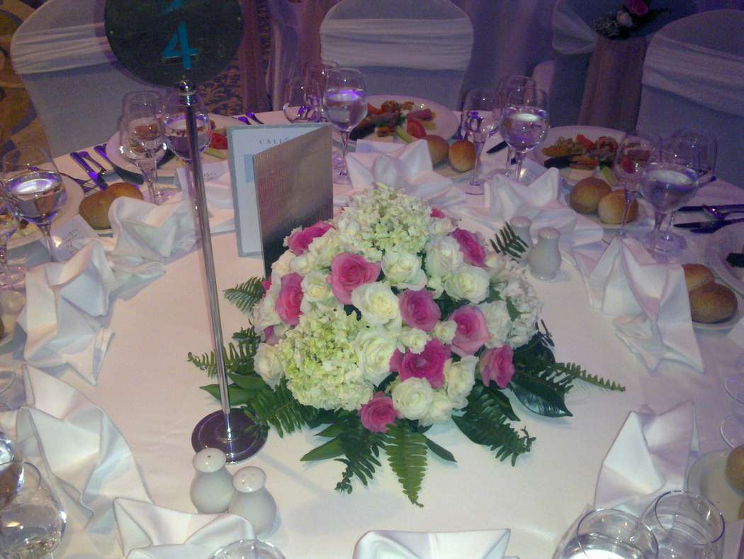 композиция на стол для гостей - фото 1020077 TUANA Организация свадьб и торжеств в Анталии