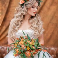 Оранжевый букет невесты и  цветочный венок0ободок