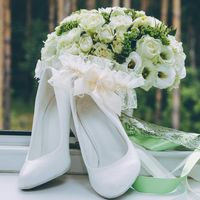 Букет невесты с туфельками