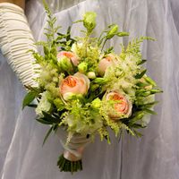 Букет невесты из пионовидных роз "Pastel"