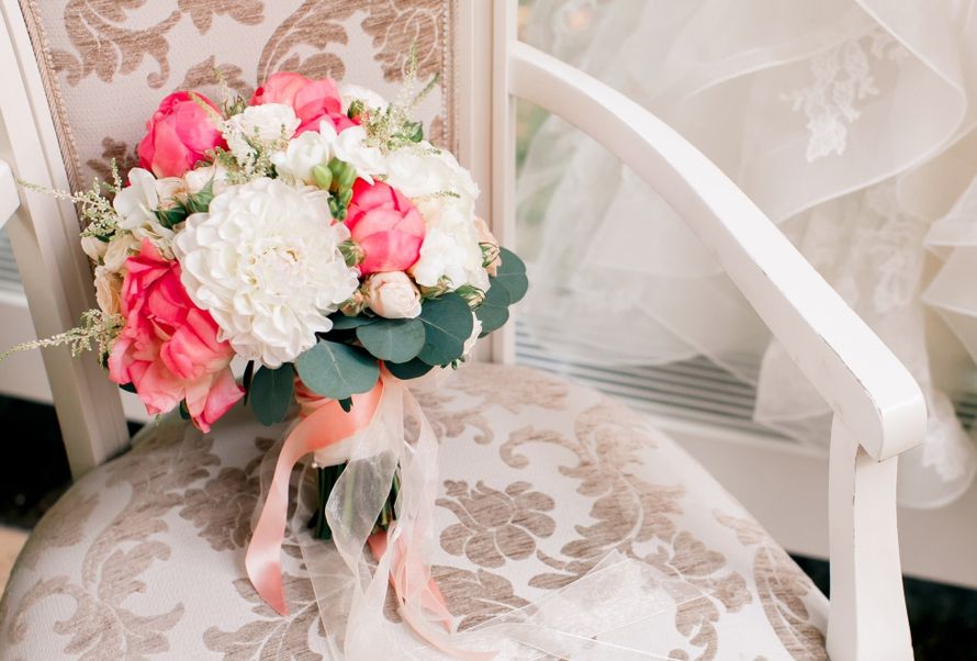 Фото 10642862 в коллекции Букеты невесты - Салон цветов Диантус