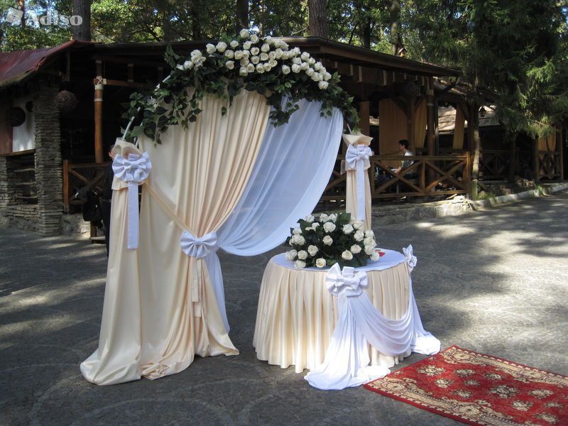Фото 11946568 в коллекции Свадебная арка живыми цветами - "Розмари" цветочный интеренет-магазин