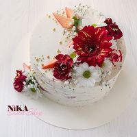 Бисквитный торт с цветами, цена за 1 кг