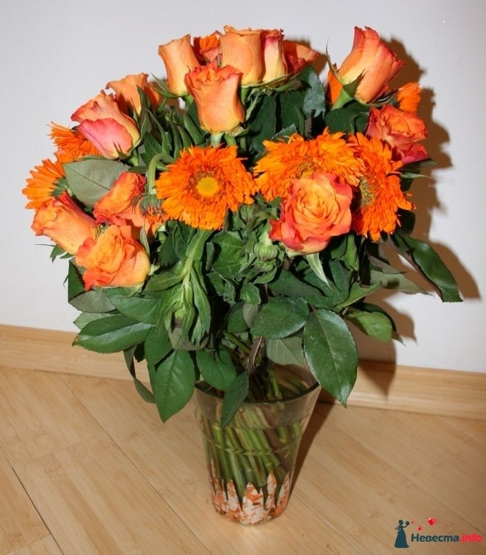 Спиральный букет из роз и календулы - фото 84150 Вашкетова Юлия - организатор свадеб, флорист.