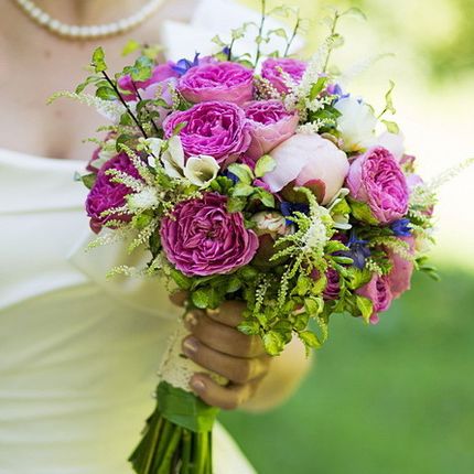 Букет невесты из разных цветов