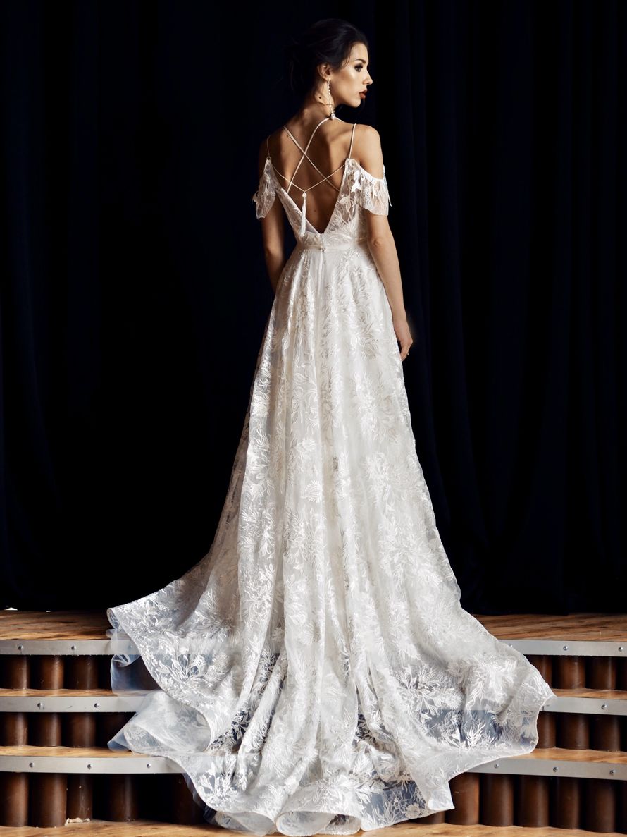 Свадебное платье Манон - фото 17046748 Свадебный салон Ivory