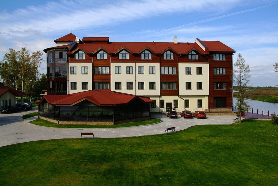 В основном корпусе свободно размещается до 70 гостей - фото 18681198 Zavidovo resort - загородный отель