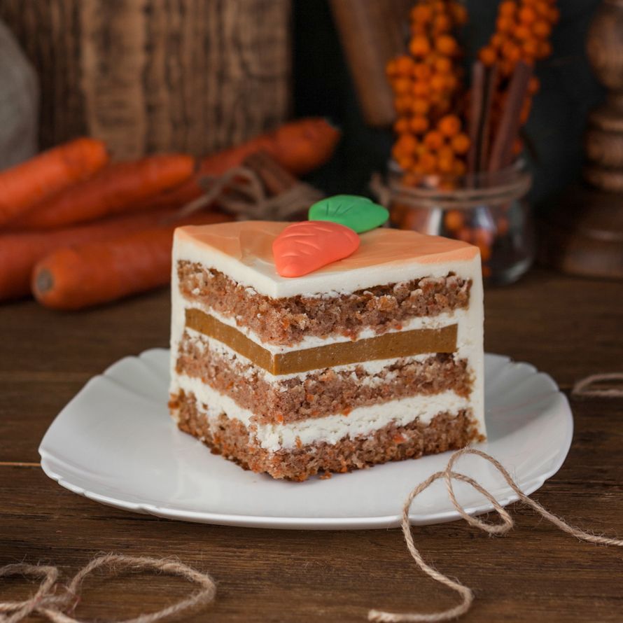 Торт Морковный с облепихой, 1 кг.