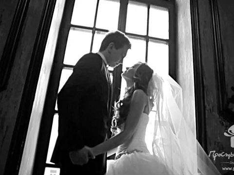 Романтичная свадьба с красивой съемкой в студии! © Простые Радости