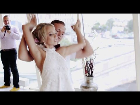 Современный свадебный танец с поддержками / Иван и Анастасия