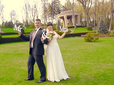 Свадебная прогулка Виталий и Александра http://Lucky-video.com.ua