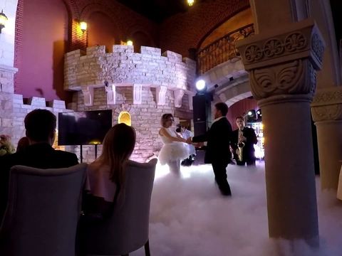 Тяжёлый дым на свадьбе Миланы и Евгения